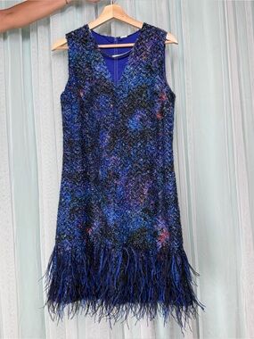 Elie Tahari Lyra Sleeveless Blue Ostrich Feather-Hem Cocktail Dress